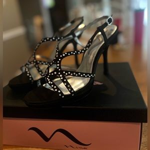 Black stilettos with rhinestones - Size 8 1/2